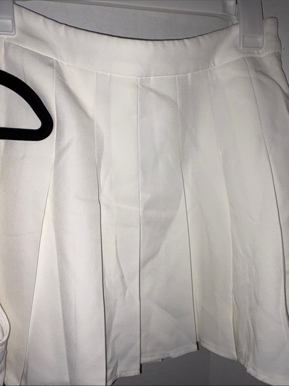 SHEIN off white hite Button Vest and Pleated Mini Skirt Set - Picture 5 of 7